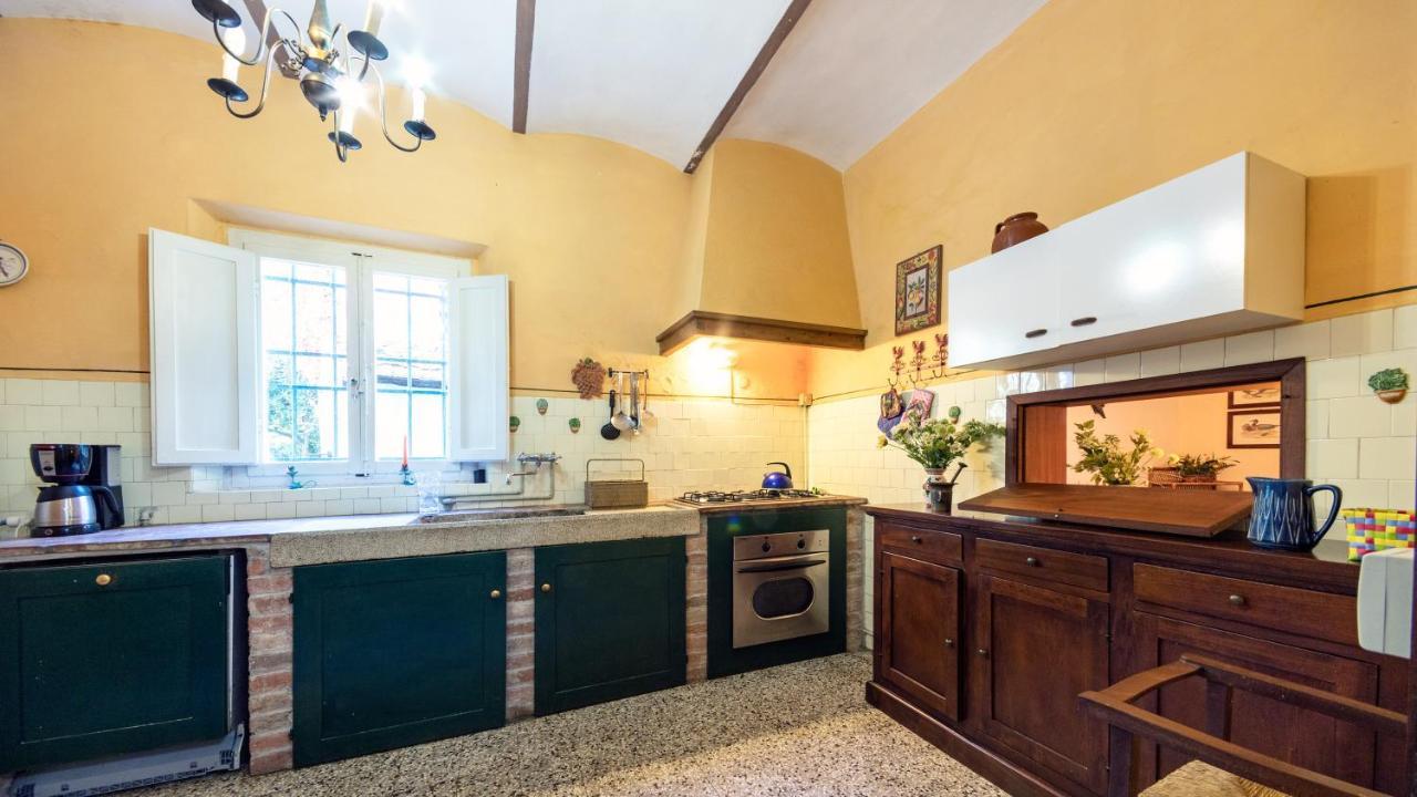 Tenuta Di Ghizzano Resort ภายนอก รูปภาพ